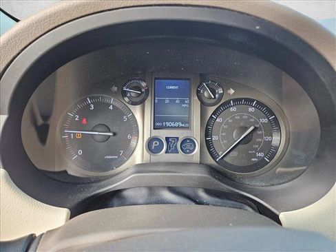 Used 2013 Lexus GX 460 Premium image 18