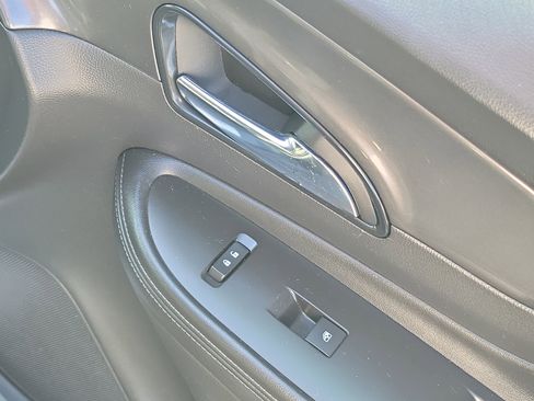 Used 2018 Buick Encore Preferred image 30