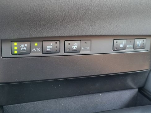 New 2025 Lexus ES 300h w/ Premium Package image 32