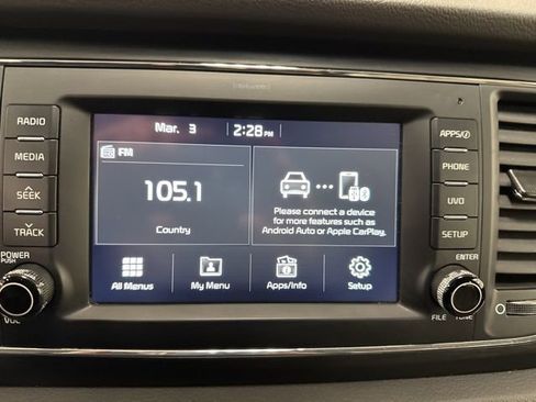 Used 2018 Kia Sedona LX w/ LX Essentials Premium Package image 35