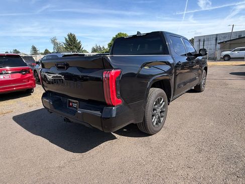 Used 2023 Toyota Tundra Platinum w/ Advanced Package AWD/4WD image 4