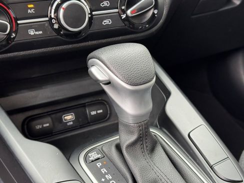 Certified 2023 Kia Soul LX w/ LX Technology Package image 23