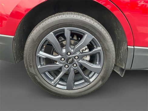 Used 2024 Chevrolet Equinox RS w/ RS Leather Package image 10