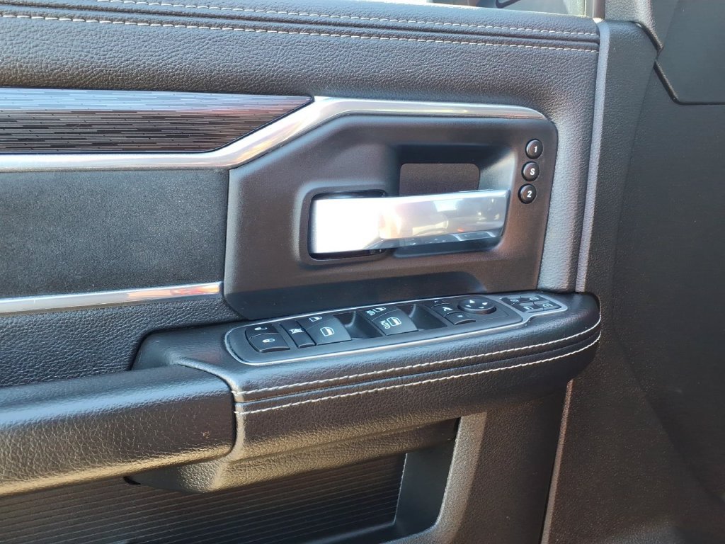 Certified 2024 RAM 2500 Laramie w/ Night Edition AWD/4WD image 4