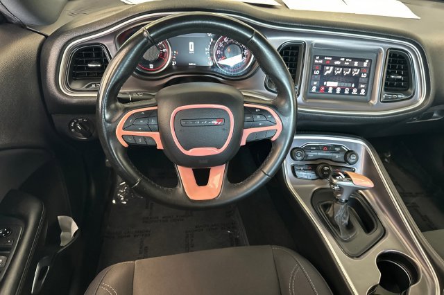 Used 2019 Dodge Challenger SXT RWD image 16