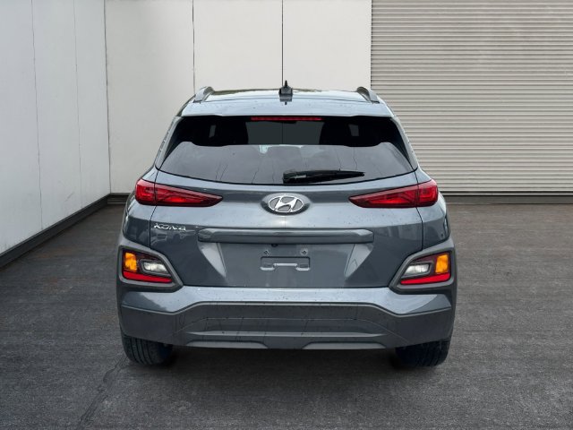 Used 2021 Hyundai Kona SEL w/ Cargo Package FWD image 4