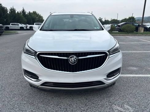Used 2019 Buick Enclave Essence FWD image 2