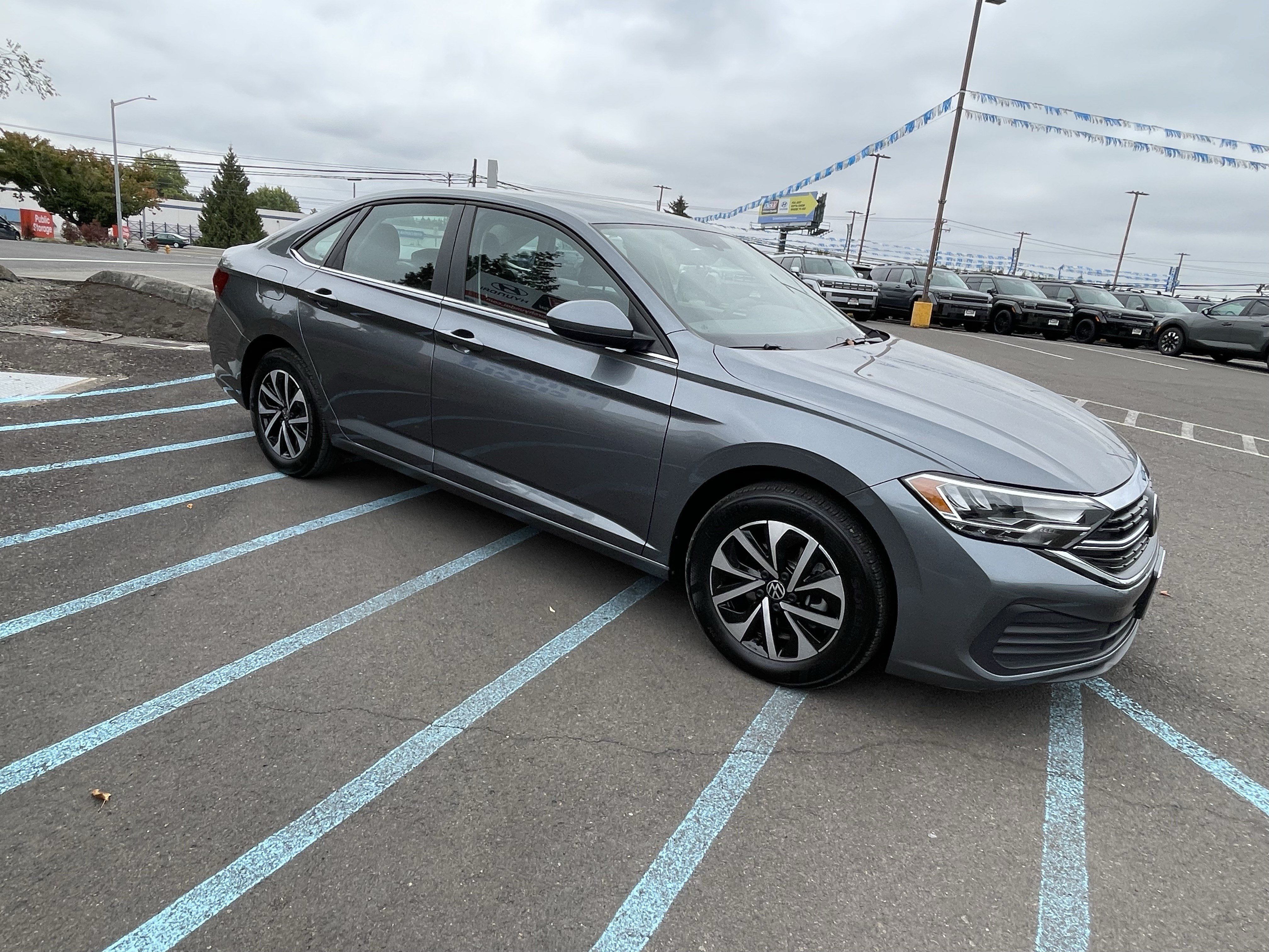 Used 2023 Volkswagen Jetta S FWD image 7