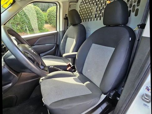 Used 2021 RAM ProMaster City Tradesman image 18