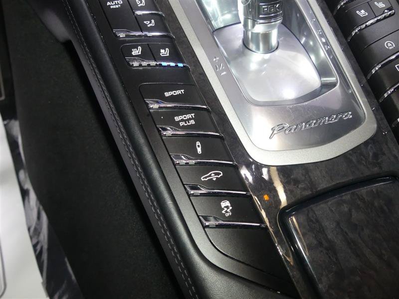 Used 2015 Porsche Panamera Turbo Executive AWD/4WD image 43