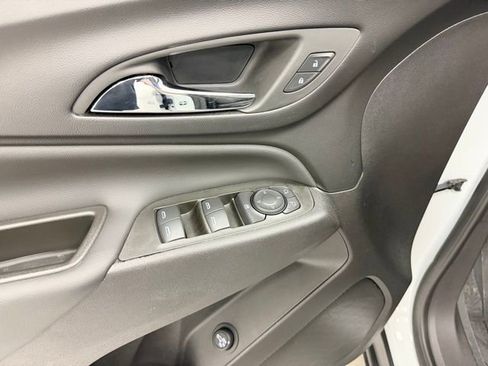 Certified 2024 Chevrolet Equinox LT w/ LPO, Floor Liner Package image 20