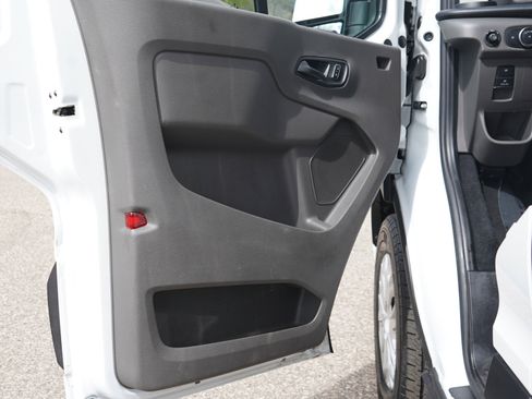 Used 2024 Ford Transit 350 XLT RWD image 22