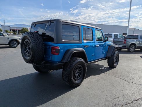 Used 2021 Jeep Wrangler Unlimited Rubicon AWD/4WD image 3
