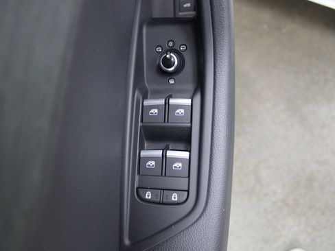 Used 2022 Audi A5 2.0T Premium image 13