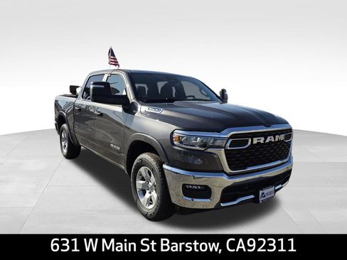 New 2025 RAM 1500 Big Horn AWD/4WD image 4