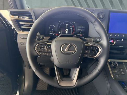 Certified 2026 Lexus GX 550 w/ Cold Area Package AWD/4WD image 14