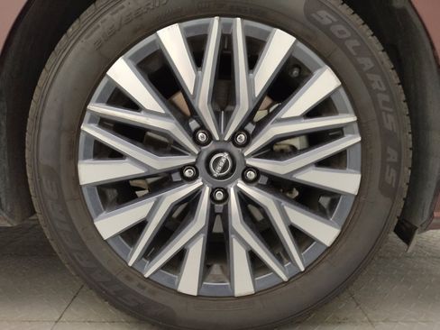Used 2025 Nissan Altima 2.5 SV FWD image 31