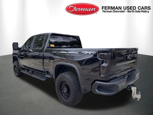 Used 2024 Chevrolet Silverado 2500 Custom w/ Custom Value Package image 11