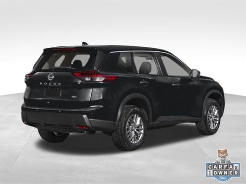 Certified 2026 Nissan Rogue S FWD image 6