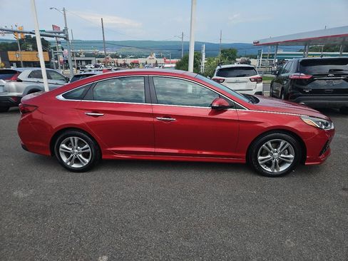Used 2018 Hyundai Sonata SEL FWD image 2