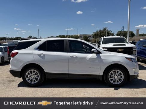 Used 2021 Chevrolet Equinox LT FWD image 3