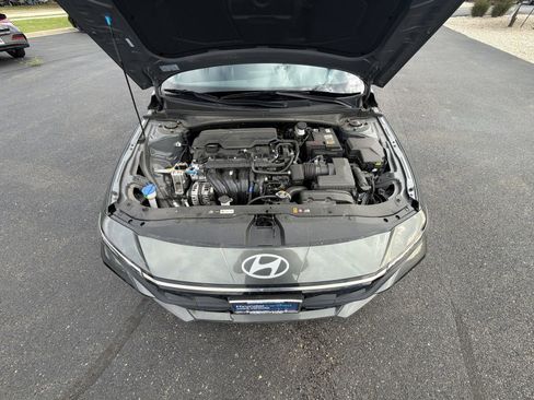 Certified 2026 Hyundai Elantra SEL Sport Premium FWD image 28