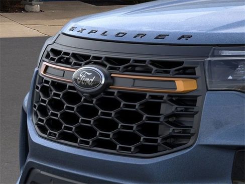 New 2026 Ford Explorer Tremor w/ Tremor Convenience Package image 17