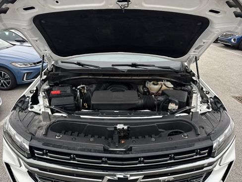Used 2021 Chevrolet Tahoe RST w/ Luxury Package AWD/4WD image 30