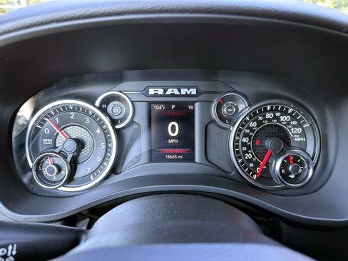 Used 2023 RAM 1500 Big Horn AWD/4WD image 18
