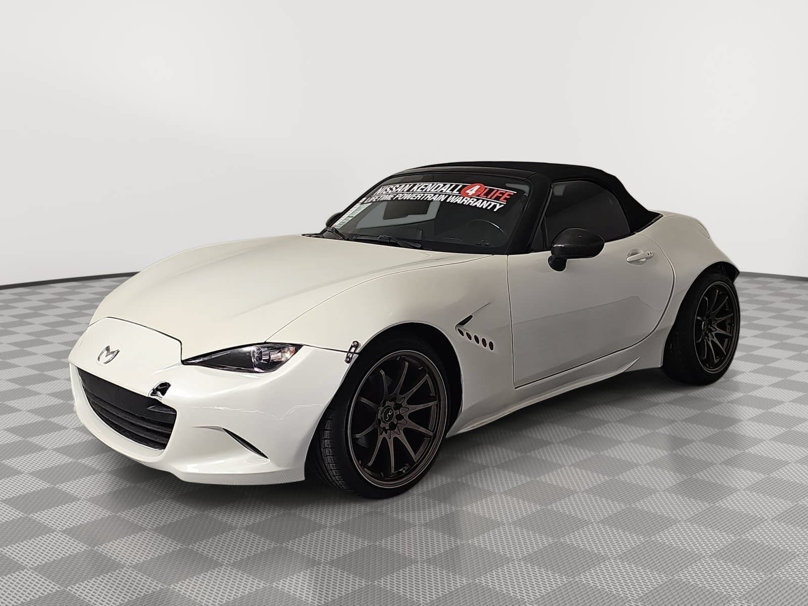Used 2018 MAZDA MX-5 Miata Grand Touring RWD image 4