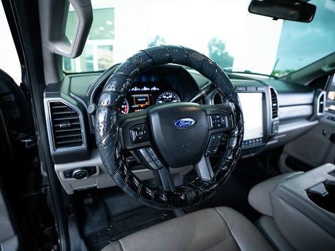 Used 2019 Ford F250 XLT AWD/4WD image 23