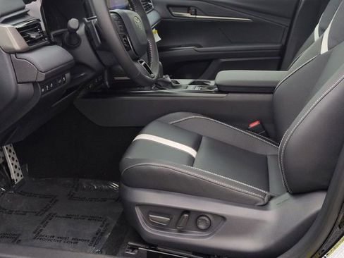 Certified 2026 Toyota Camry SE FWD image 12