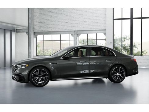 New 2026 Mercedes-Benz E 53 AMG e 4MATIC Sedan image 36