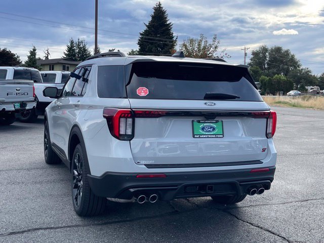 New 2027 Ford Explorer ST w/ Sun And Sound Package AWD/4WD image 3