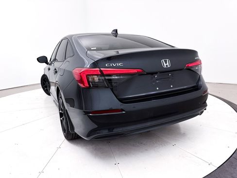 Used 2024 Honda Civic Sport image 6