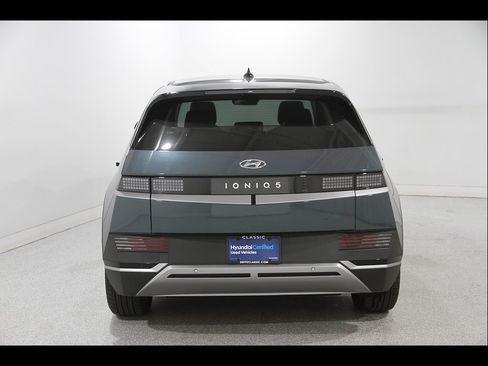 Certified 2024 Hyundai Ioniq 5 SEL RWD image 22