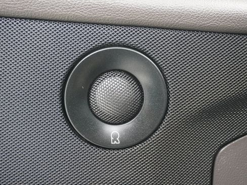 Used 2021 Lincoln Corsair Reserve FWD image 16