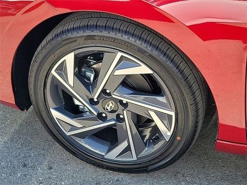 New 2025 Hyundai Elantra Sport w/ Cargo Package image 19