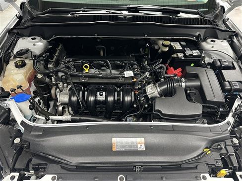 Used 2016 Ford Fusion SE FWD image 20