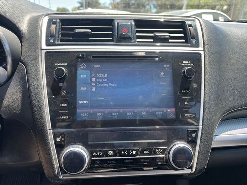 Used 2019 Subaru Outback 2.5i Premium AWD/4WD image 8