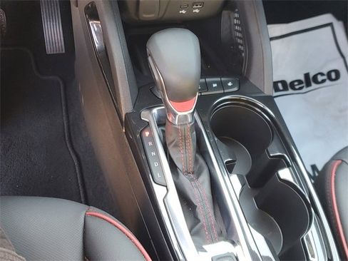 Used 2025 Chevrolet TrailBlazer RS w/ Convenience Package image 27