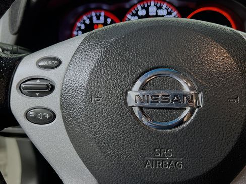 Used 2009 Nissan Altima 2.5 S w/ Convenience Pkg FWD image 19