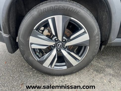 Used 2023 Nissan Rogue SL w/ SL Premium Package AWD/4WD image 28