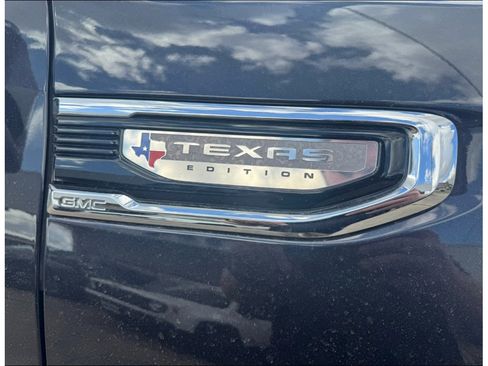 Used 2023 GMC Sierra 1500 SLT AWD/4WD image 13