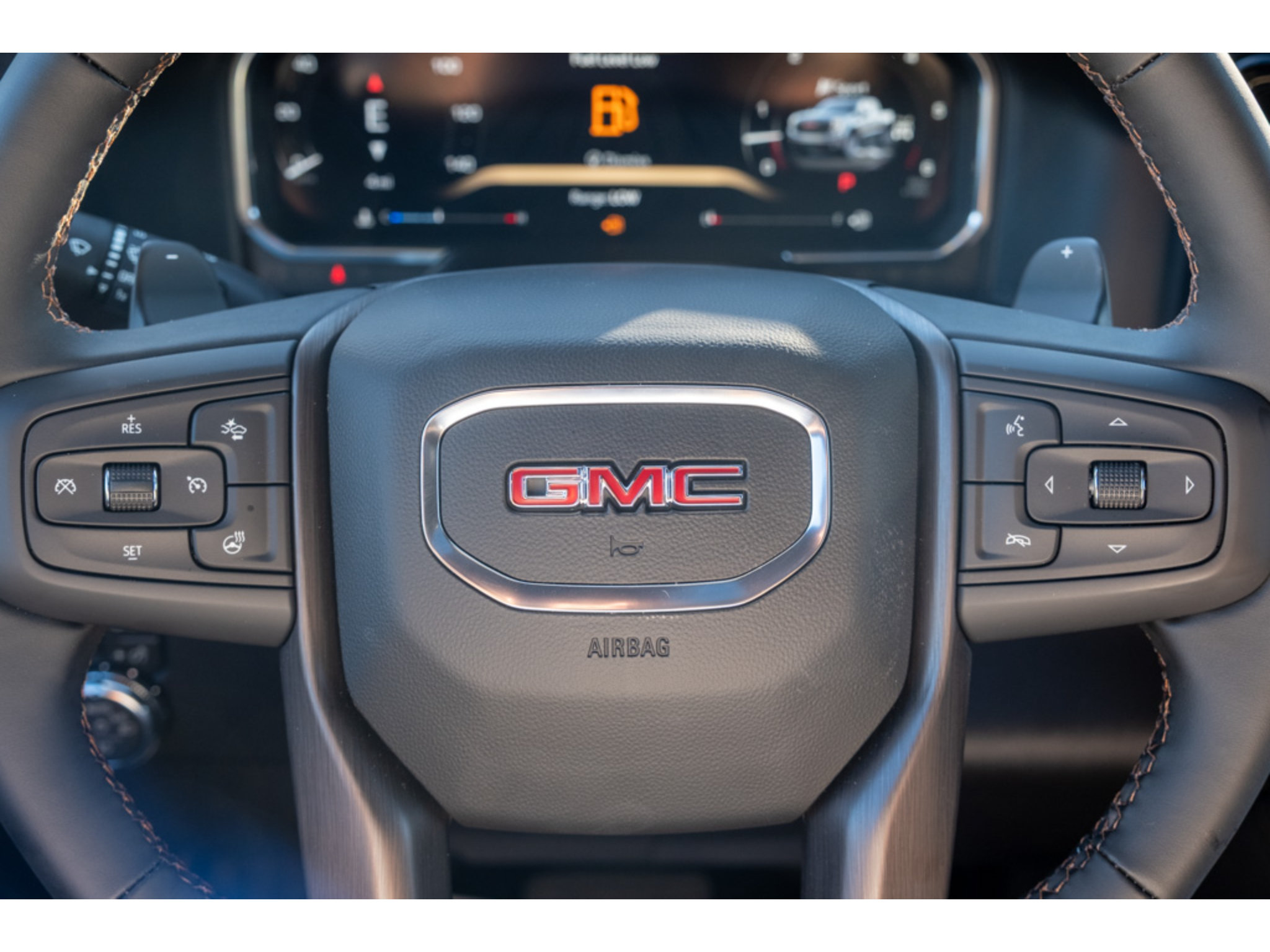 New 2026 GMC Sierra 1500 AT4 w/ AT4 Premium Package AWD/4WD image 18