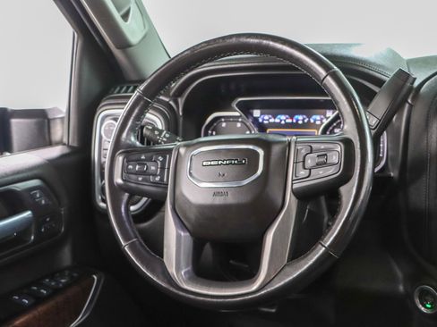 Used 2021 GMC Sierra 2500 Denali w/ Technology Package AWD/4WD image 13