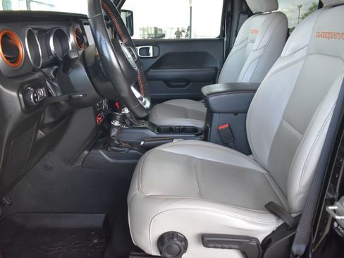 Used 2022 Jeep Gladiator Mojave w/ LED Lighting Group AWD/4WD image 4