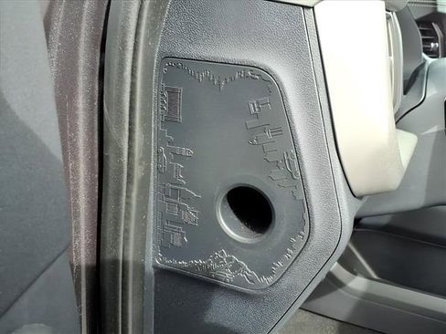 Used 2024 Ford Expedition Max XLT AWD/4WD image 14