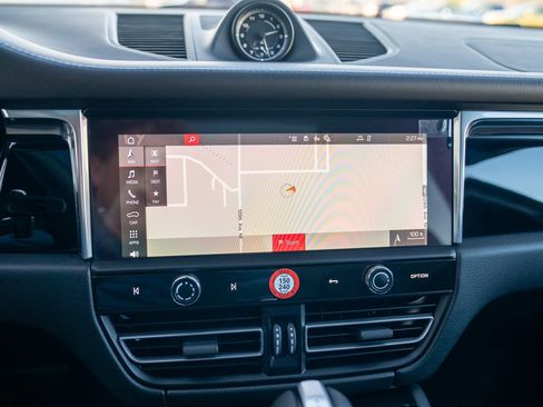 New 2026 Porsche Macan S image 18