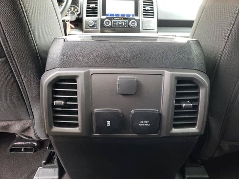 Used 2020 Ford F150 XLT w/ Equipment Group 302A Luxury AWD/4WD image 17